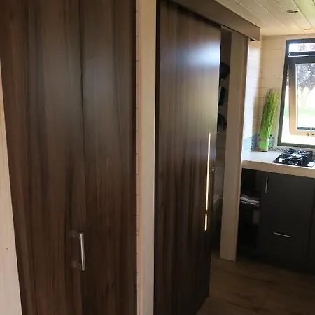 Tiny House A 30 Min Du Puy Du Fou Jusqu'a 6 Personnes * Yzernay